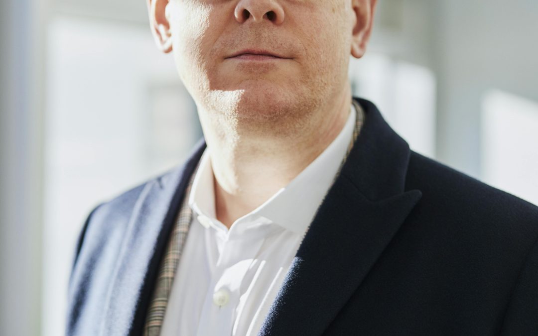 pexels-linkedin-2182970